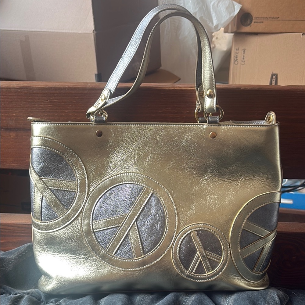 Tusk Top Handle Bag